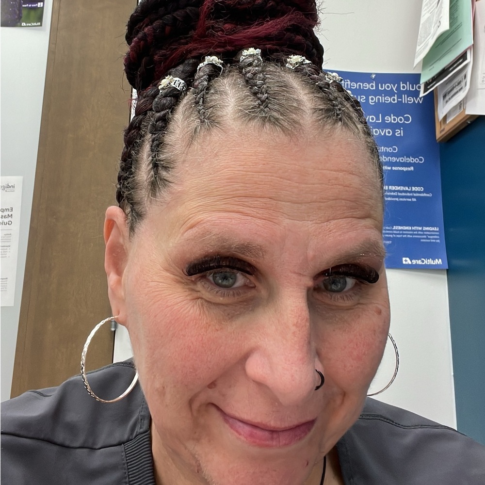 Meet your Posher, Lori